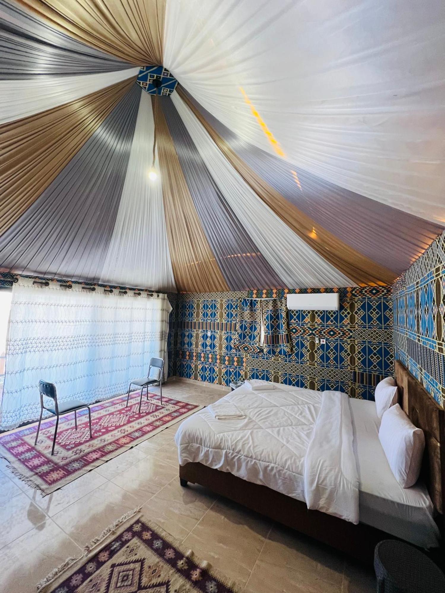 와디럼 Abdullah Luxury Camp 아파트 외부 사진