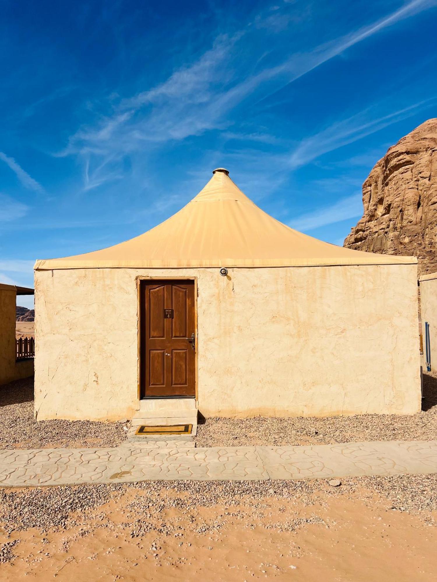 와디럼 Abdullah Luxury Camp 아파트 외부 사진