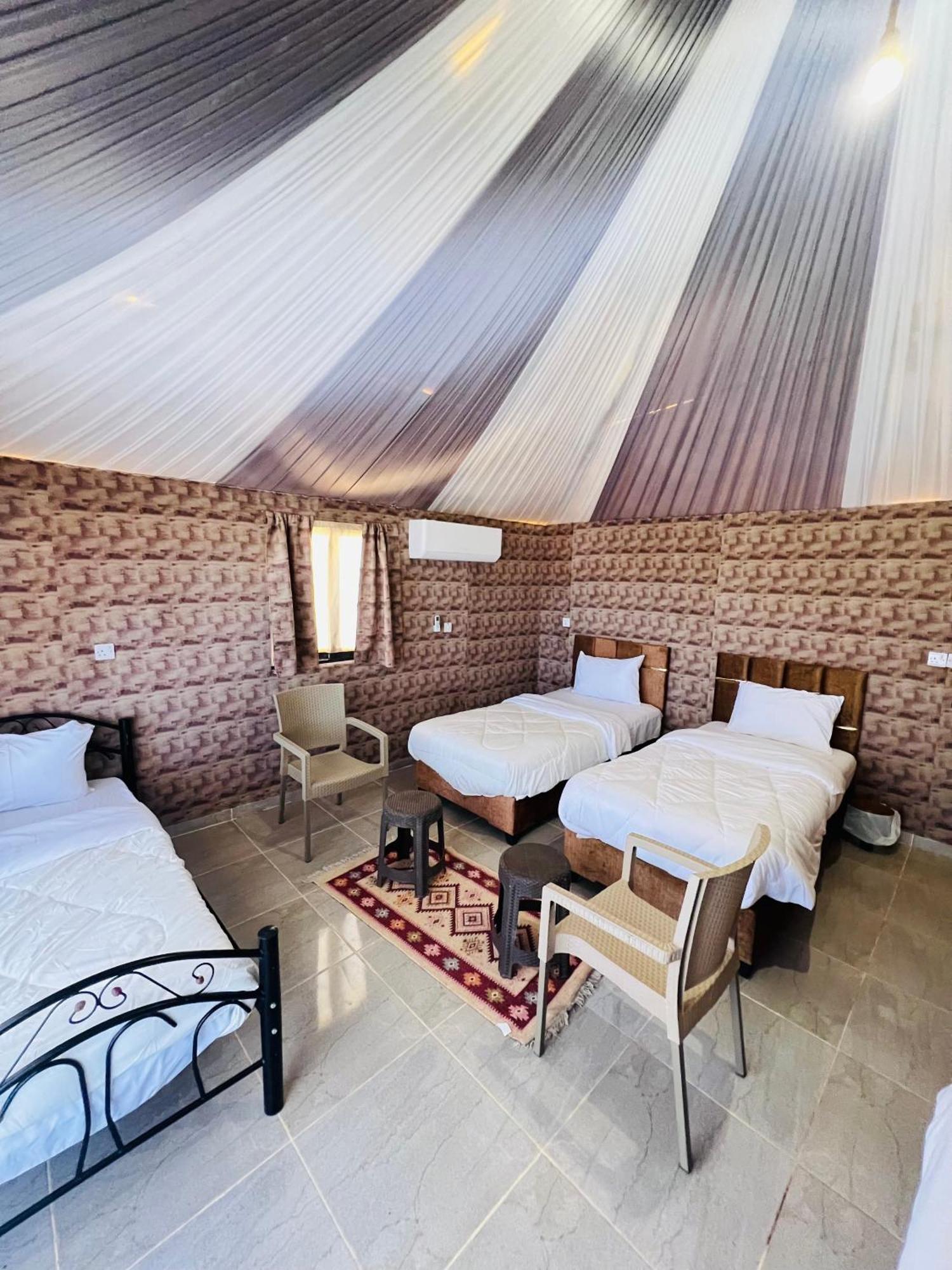 와디럼 Abdullah Luxury Camp 아파트 외부 사진
