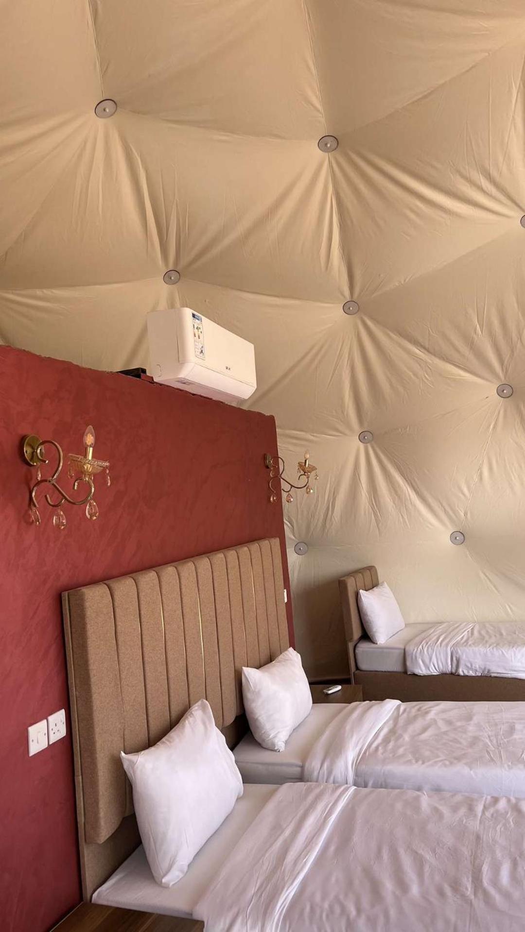 와디럼 Abdullah Luxury Camp 아파트 외부 사진
