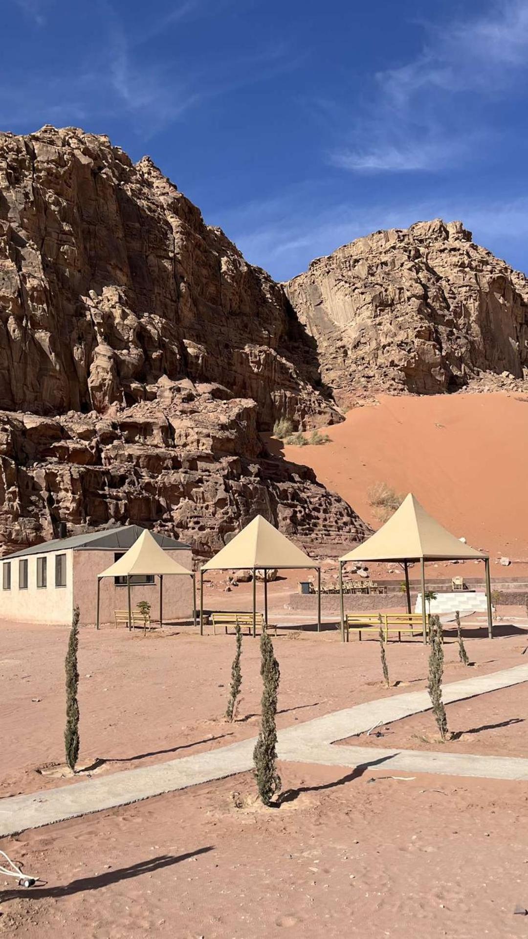 와디럼 Abdullah Luxury Camp 아파트 외부 사진