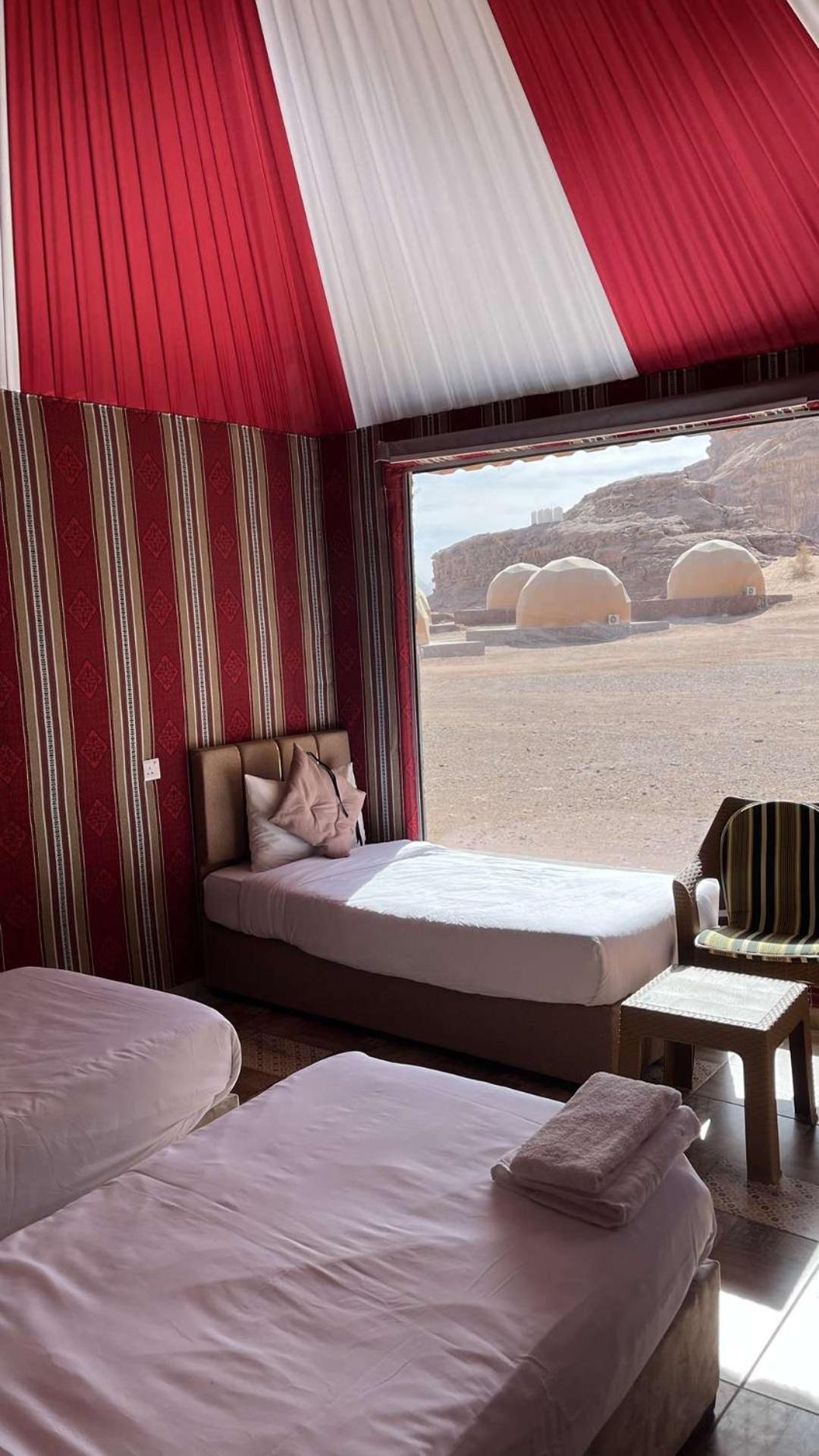 와디럼 Abdullah Luxury Camp 아파트 외부 사진
