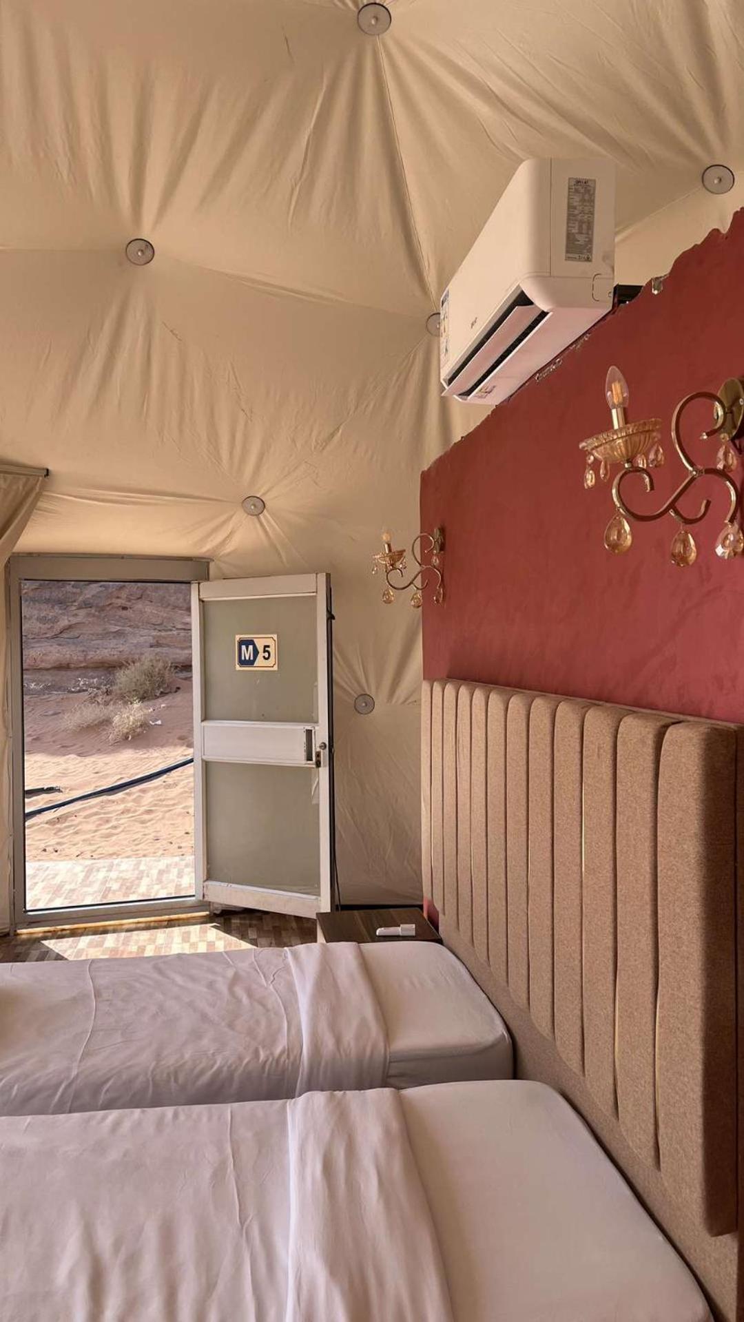 와디럼 Abdullah Luxury Camp 아파트 외부 사진