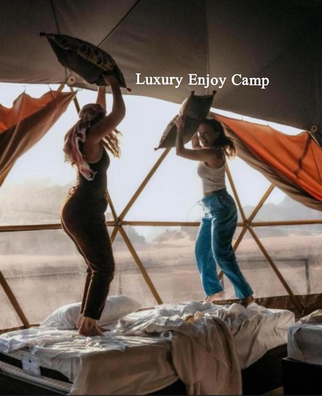 와디럼 Abdullah Luxury Camp 아파트 외부 사진