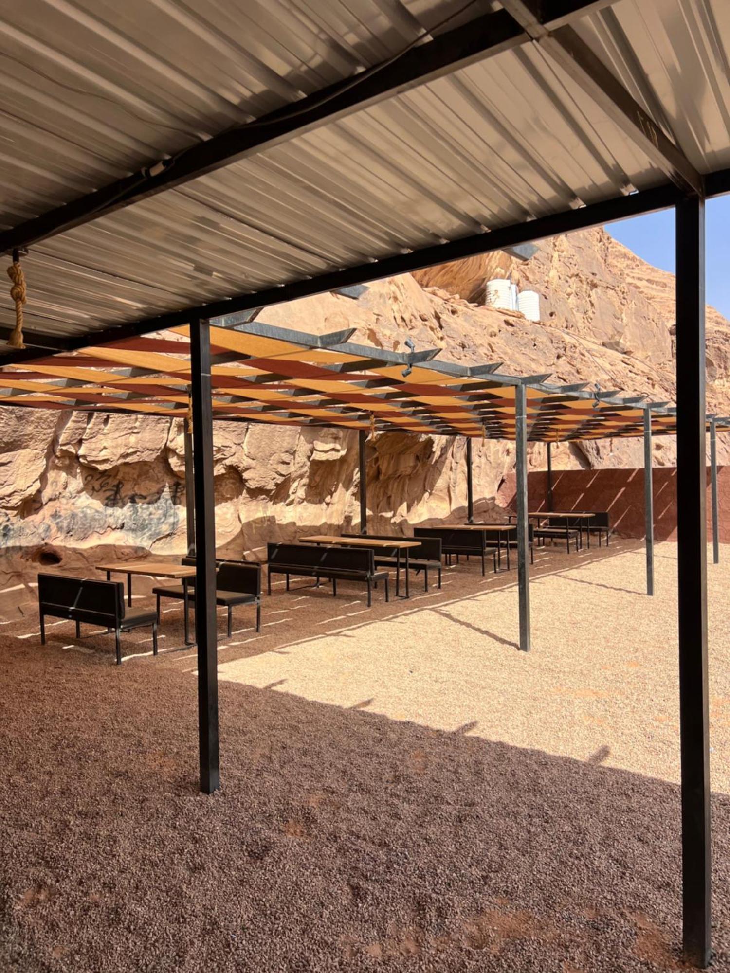 와디럼 Abdullah Luxury Camp 아파트 외부 사진